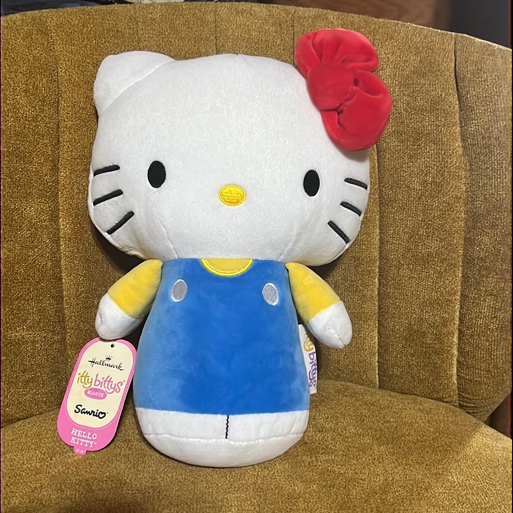 Hallmarks Itty Bitty Hello Kitty Biggie
